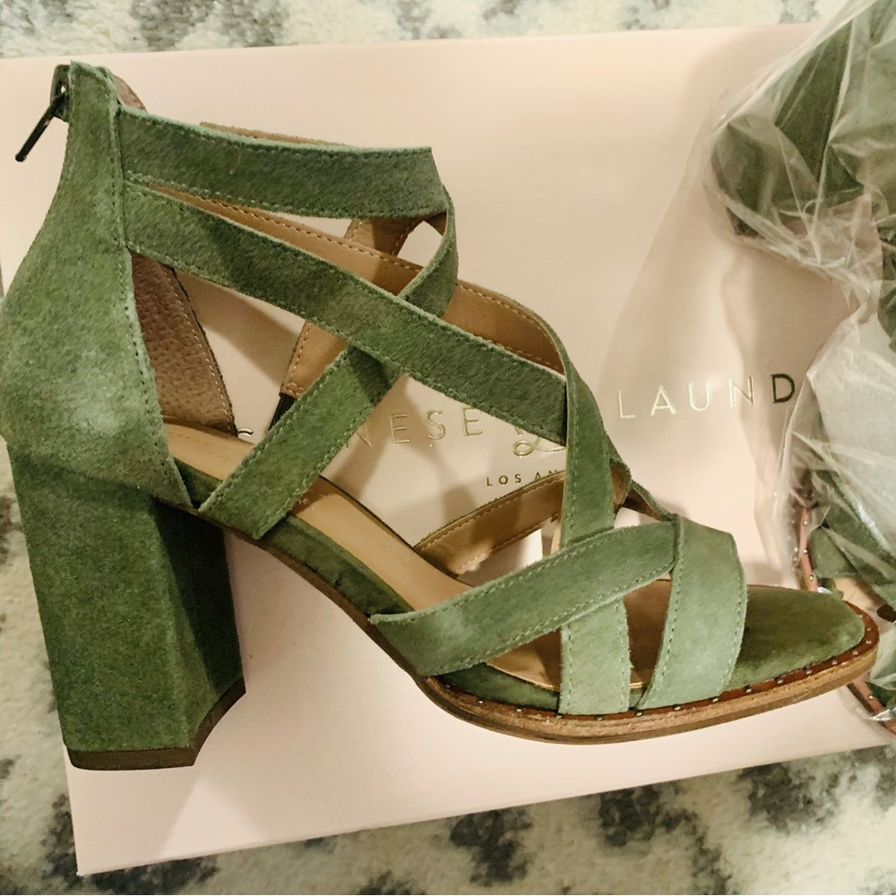 CL by Chinese Laundry Green Heels